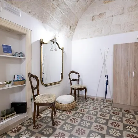 Apartment Chiarina 2 *